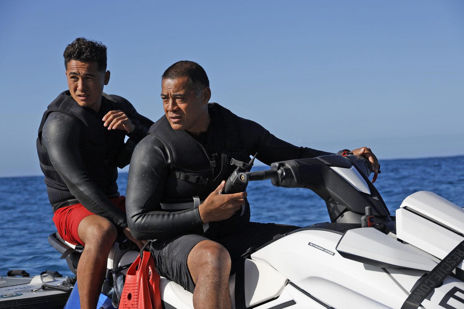 Rescue: HI-Surf 1x02